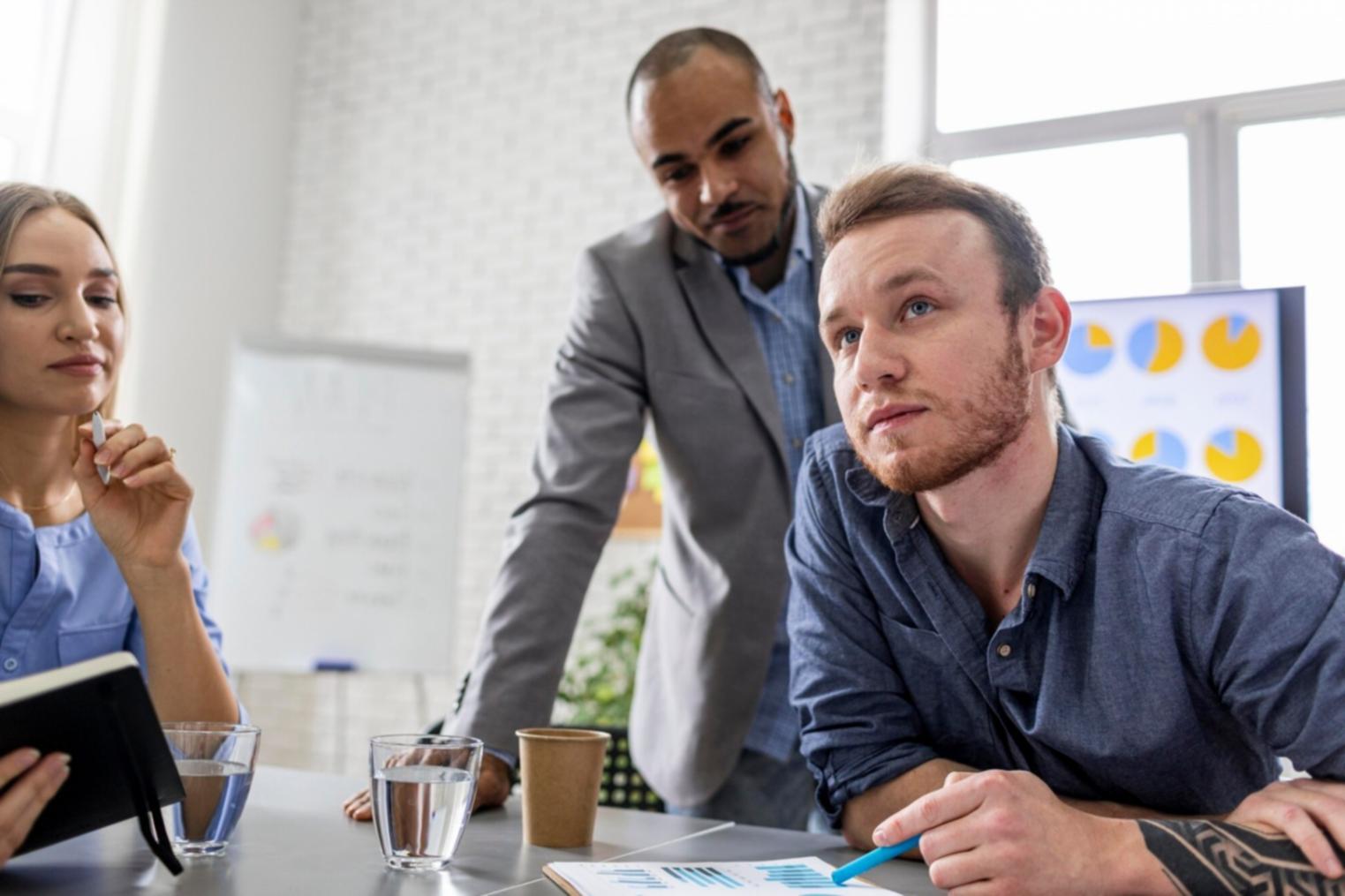 Professionelle Finanzanalyse und Beratung